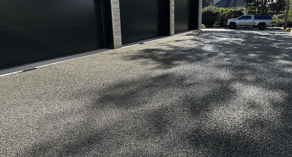 permeable driveway using resin bound aggregate