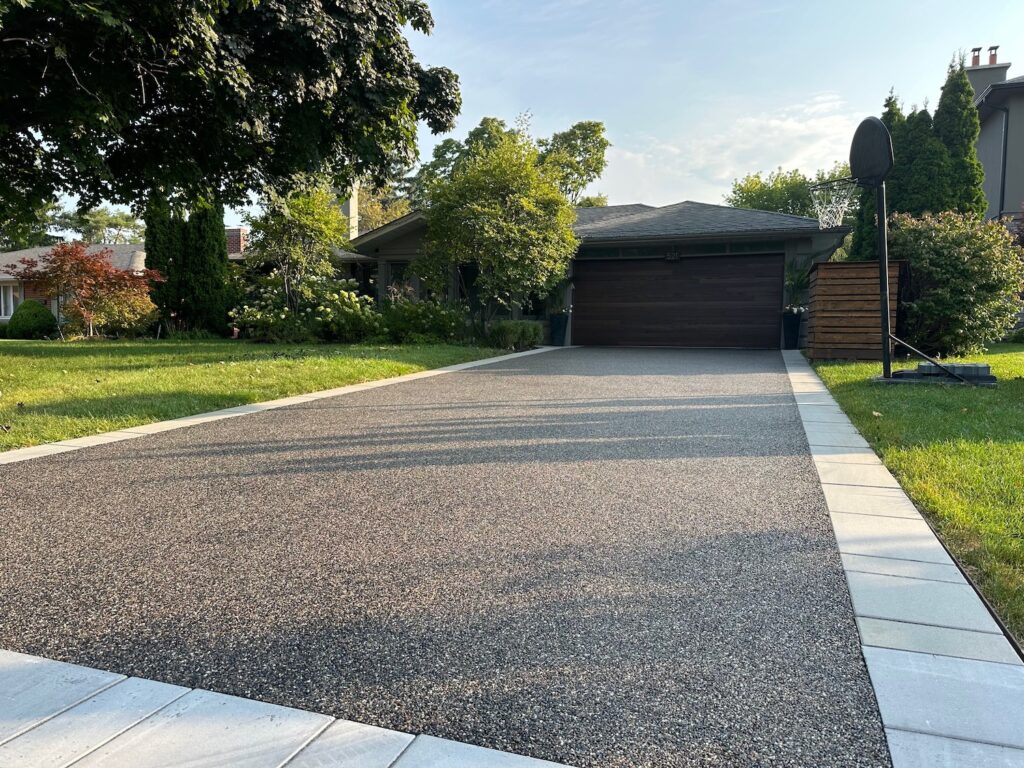 permeable resin bound driveway in oakville by dream pave