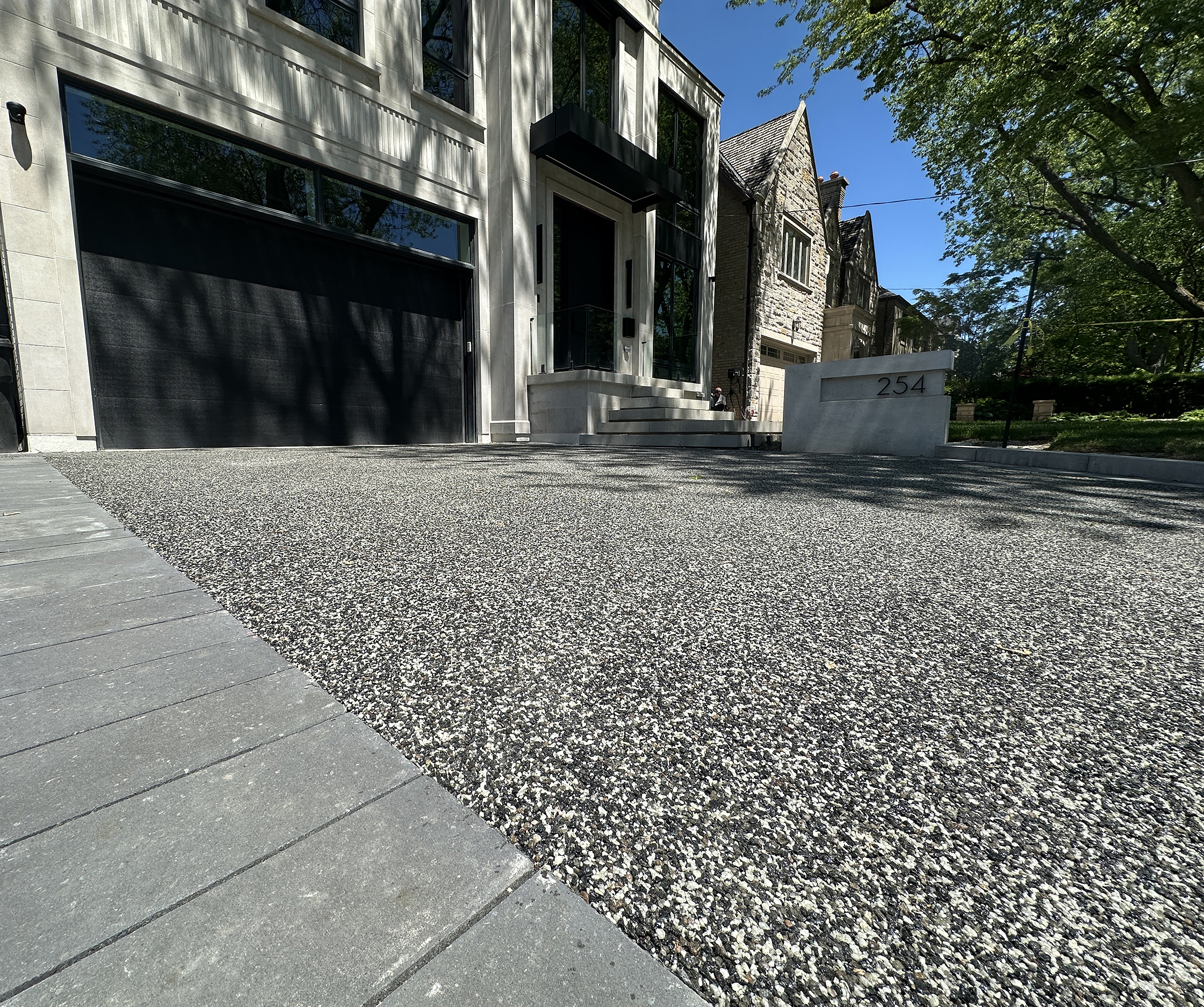 permeable resin bound aggregate driveway by dream pave