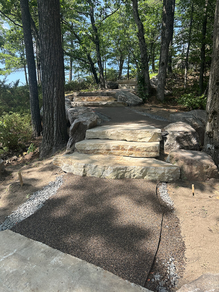 muskoka permeable pathway - resin bound aggregate